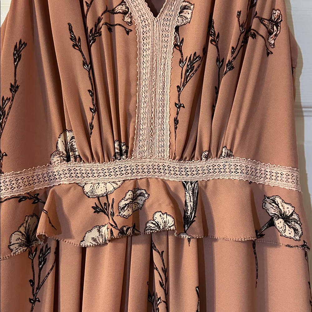 Ivanka Trump Blush Floral Maxi Dress - Picture 3 of 6